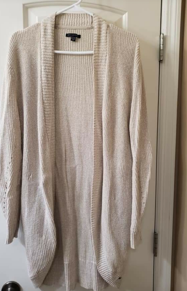 American Eagle Cardigan
